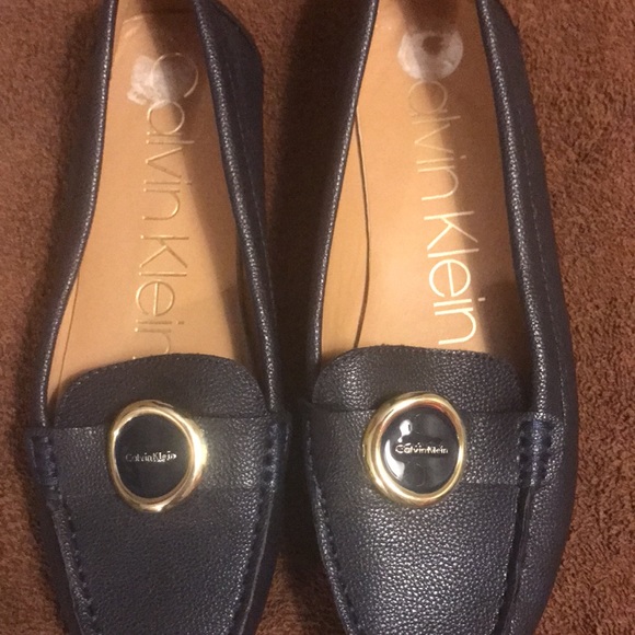 Calvin Klein loafers size 7.5💜 - Picture 2 of 4